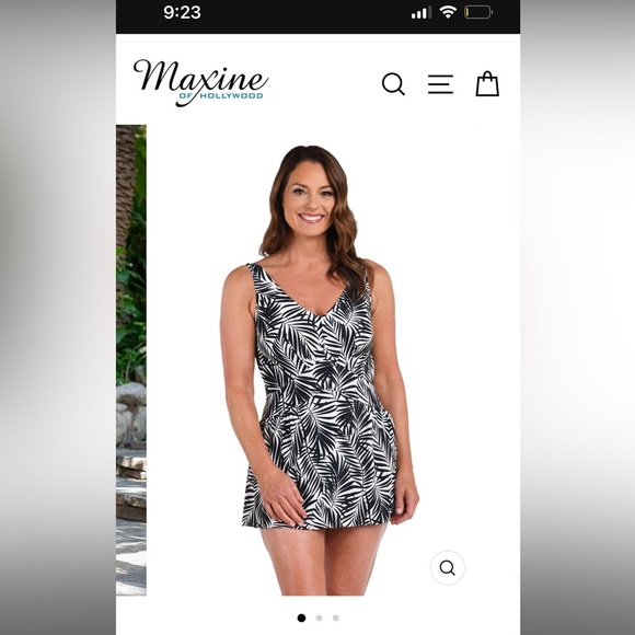 Maxine Of Hollywood Floral Tummy Support One Piece Swimsuit Dress Romper - Picture 2 of 11